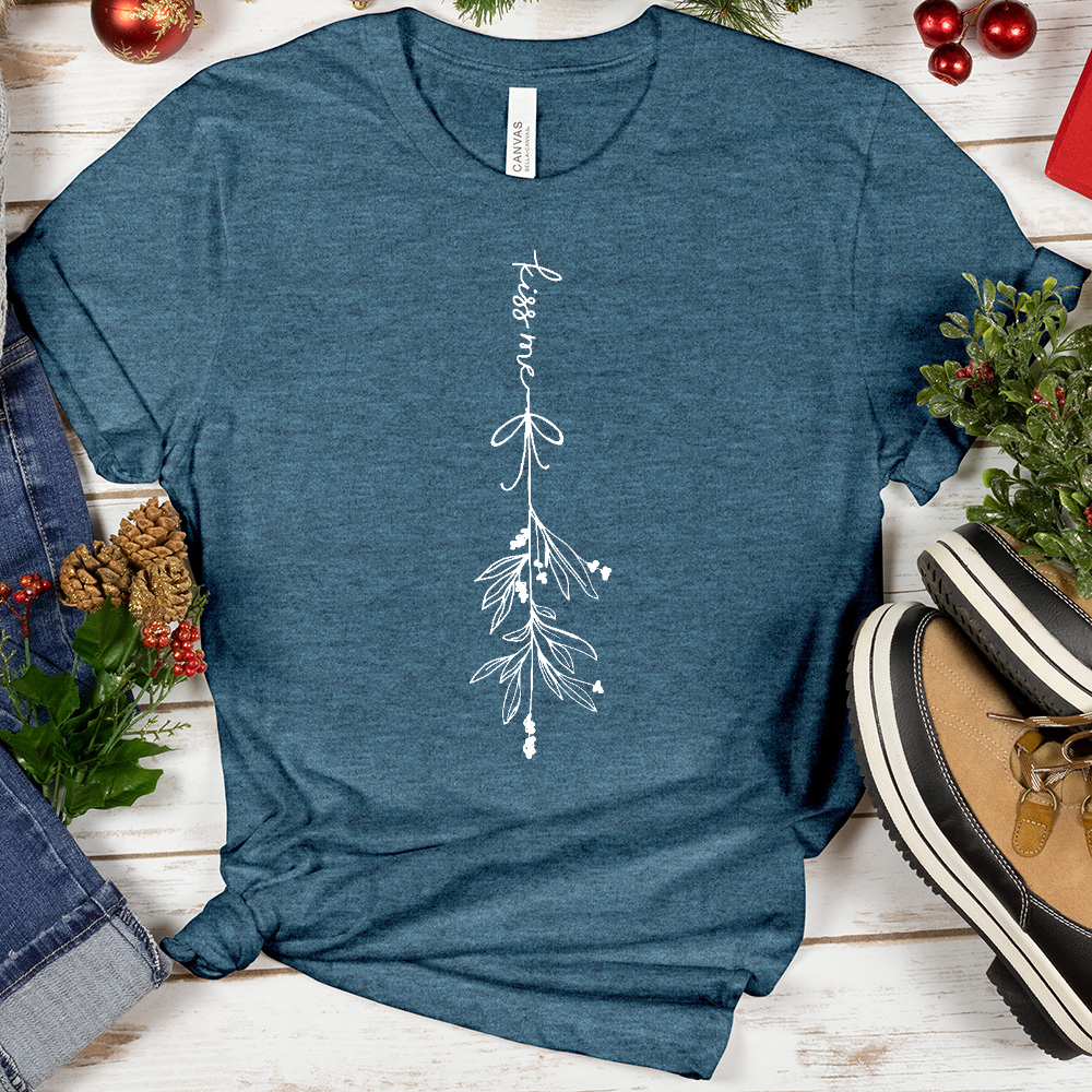 VIP Kiss Me Mistletoe Tee