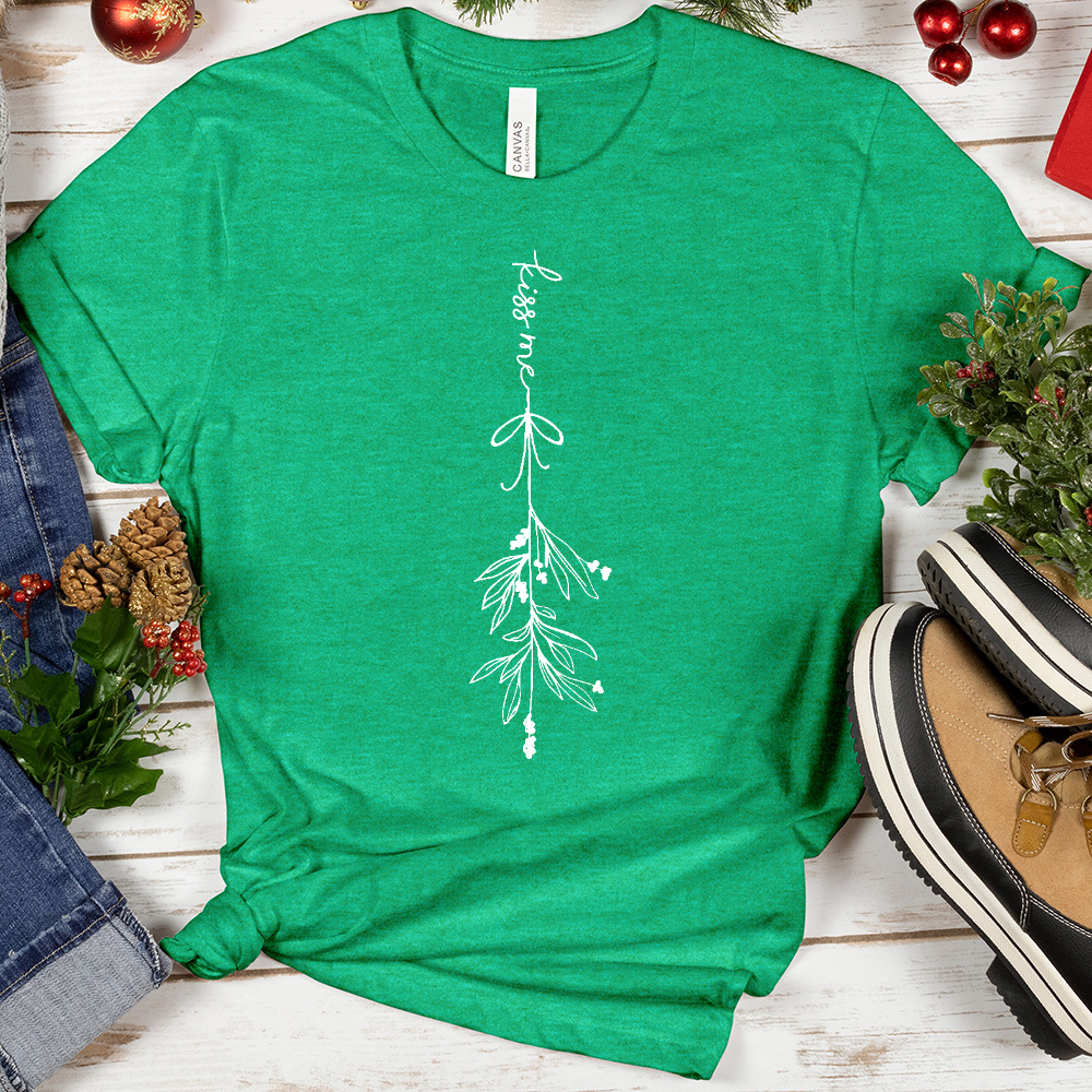 VIP Kiss Me Mistletoe Tee