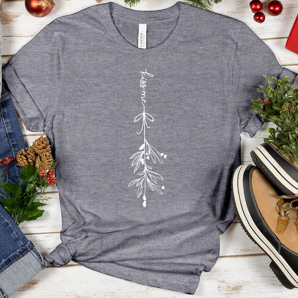 VIP Kiss Me Mistletoe Tee